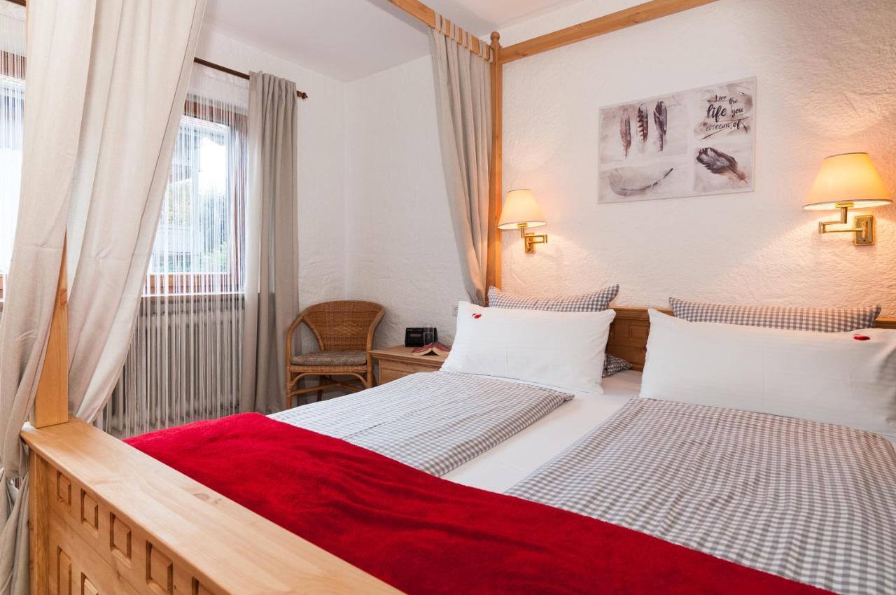 Hotel Effland Mit Innenpool Und Sauna 1 Stunde Zur Privatnutzung Pro Tag バイリッシュツェル エクステリア 写真