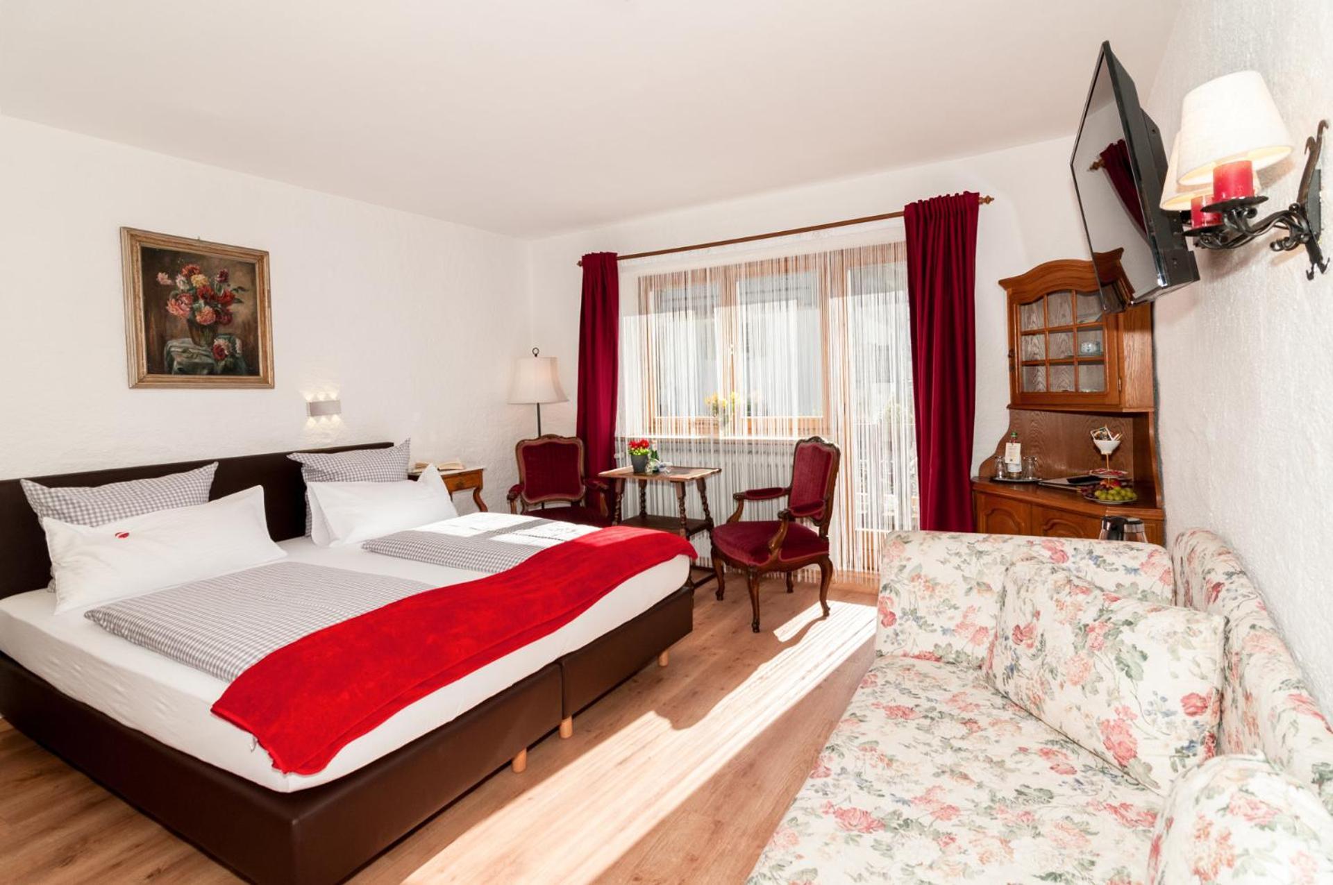 Hotel Effland Mit Innenpool Und Sauna 1 Stunde Zur Privatnutzung Pro Tag バイリッシュツェル エクステリア 写真