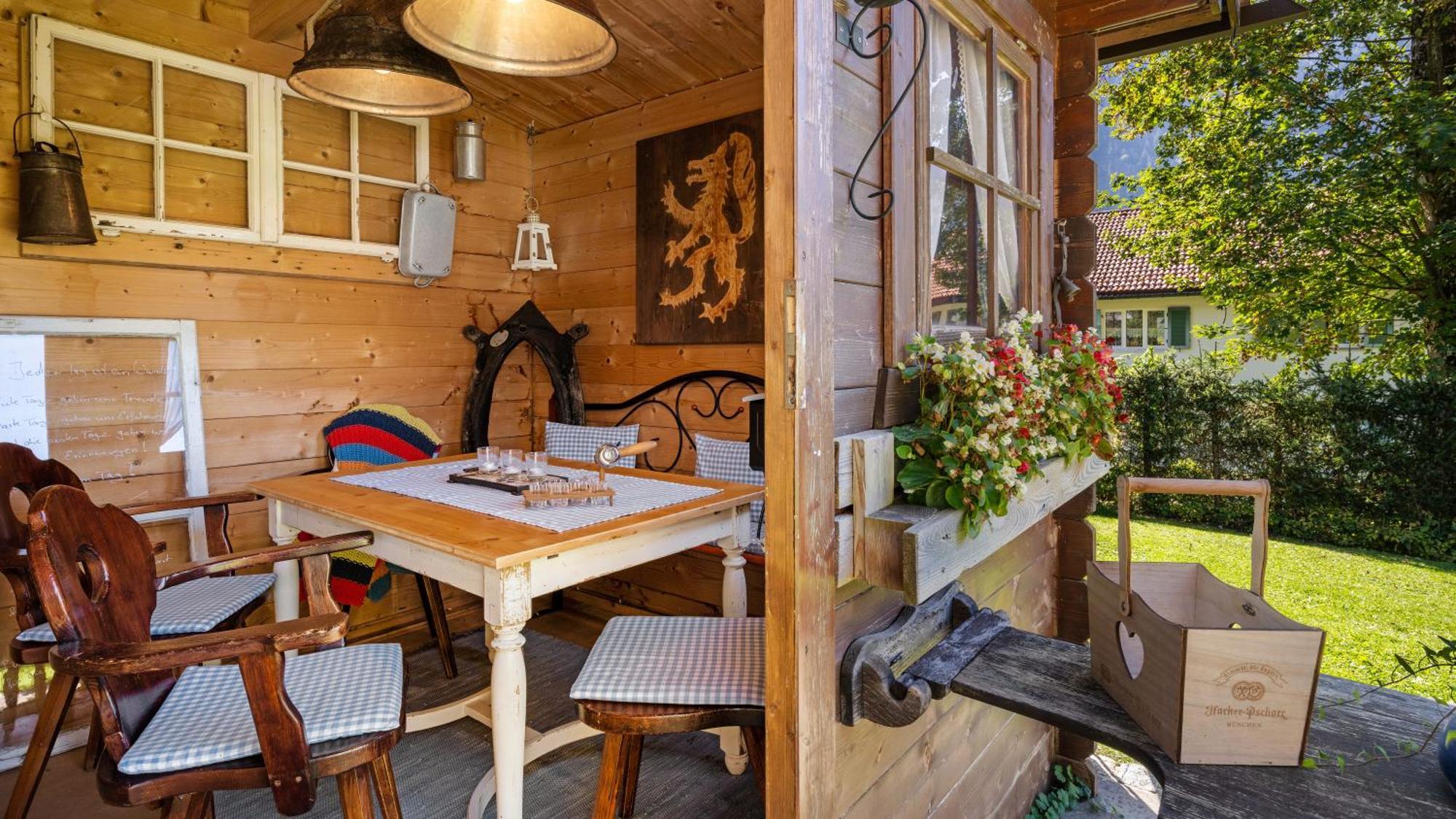 Hotel Effland Mit Innenpool Und Sauna 1 Stunde Zur Privatnutzung Pro Tag バイリッシュツェル エクステリア 写真